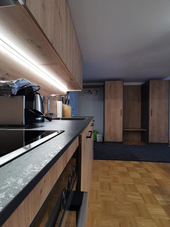 Apartment Bergfuehrer Warth  Buitenkant foto