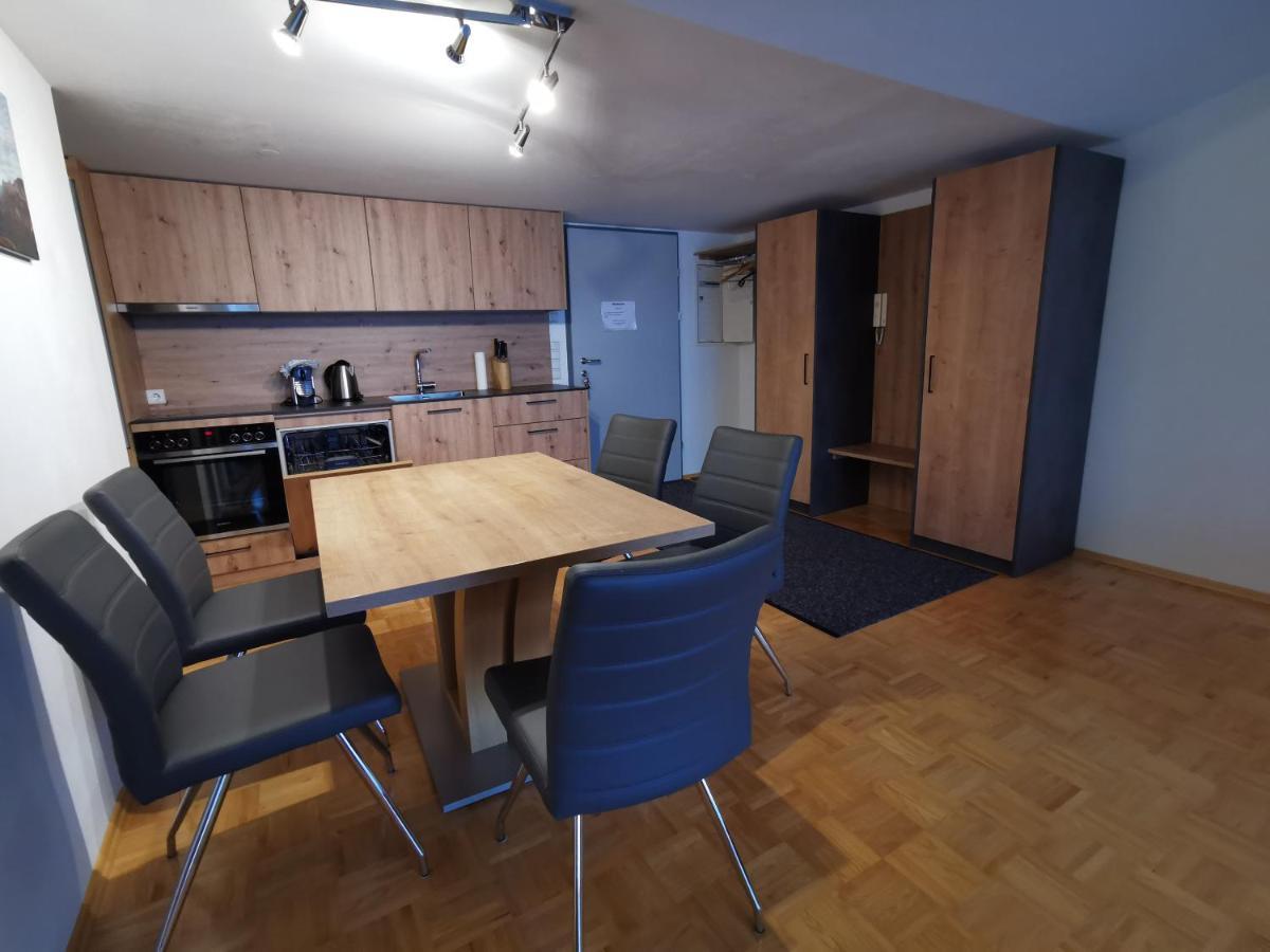 Apartment Bergfuehrer Warth  Buitenkant foto