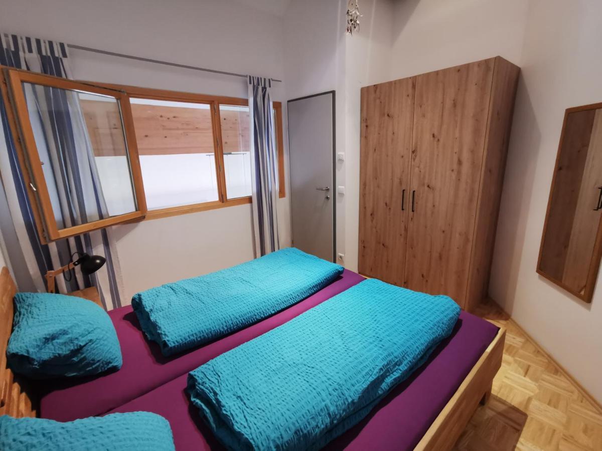 Apartment Bergfuehrer Warth  Buitenkant foto