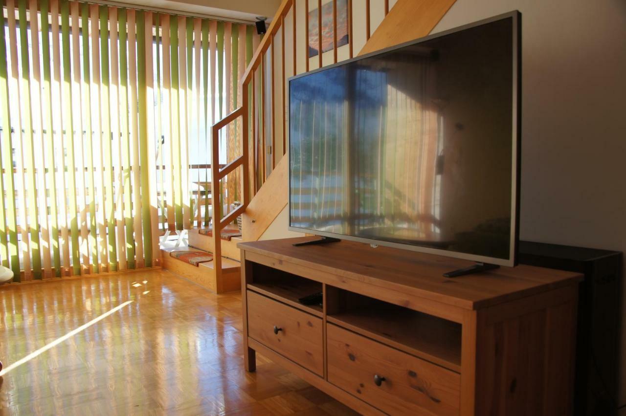 Apartment Bergfuehrer Warth  Buitenkant foto